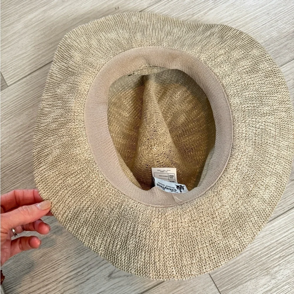 Disney Parks Hat Woven Adult Leather Like Bow Tan Safari Style Disneyland Mickey